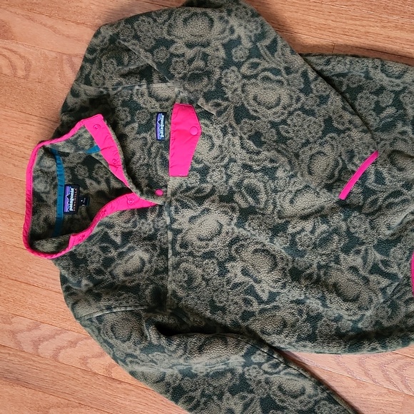 Patagonia Jackets & Blazers - Patagonia synchilla Barceloneta fatigue green